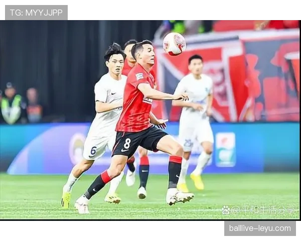 中超联赛激战正酣，多支球队争夺季后赛席位