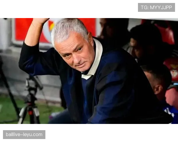 欧冠VAR再陷争议：关键判罚引球迷与专家激烈质疑