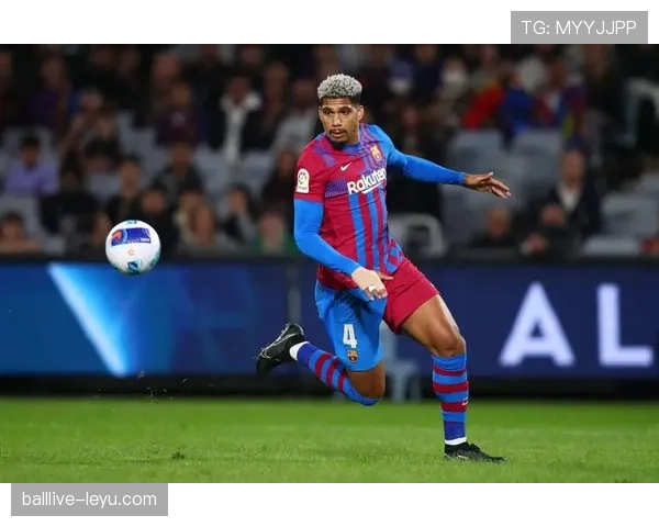 科隆防线坚如磐石，状态回升迎战新挑战