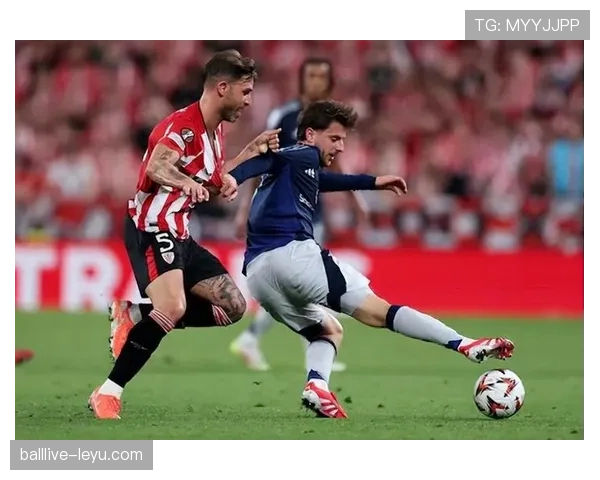 欧冠联赛金靴争夺战打响，顶级前锋火力全开引关注