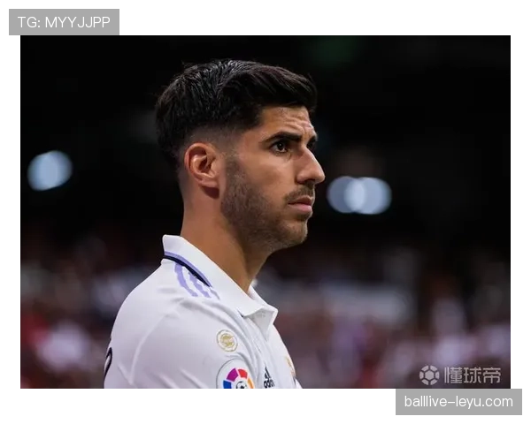 阿森西奥加盟巴黎圣日耳曼，新赛季蓄势待发