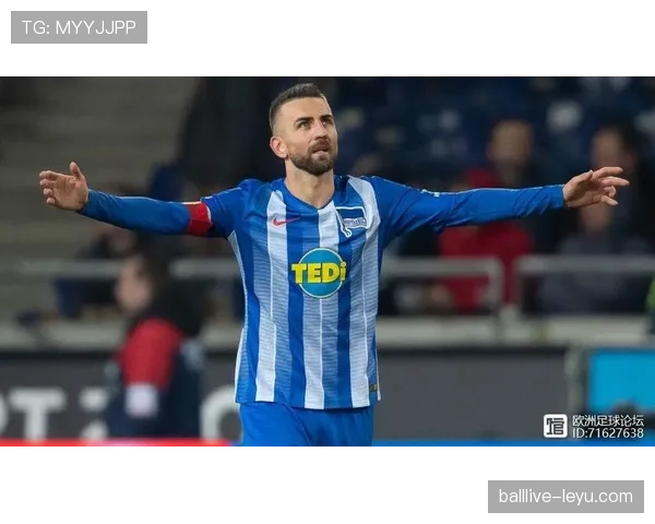 德甲前锋格雷戈里奇近期状态回暖表现稳健