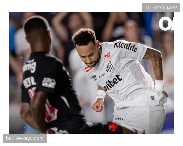 内马尔又晒豪车了，这回连车库都装不下他的快乐？